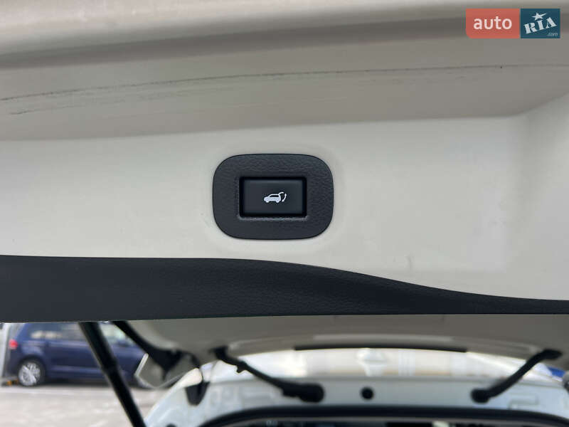 Внедорожник / Кроссовер Nissan X-Trail 2018 в Киеве