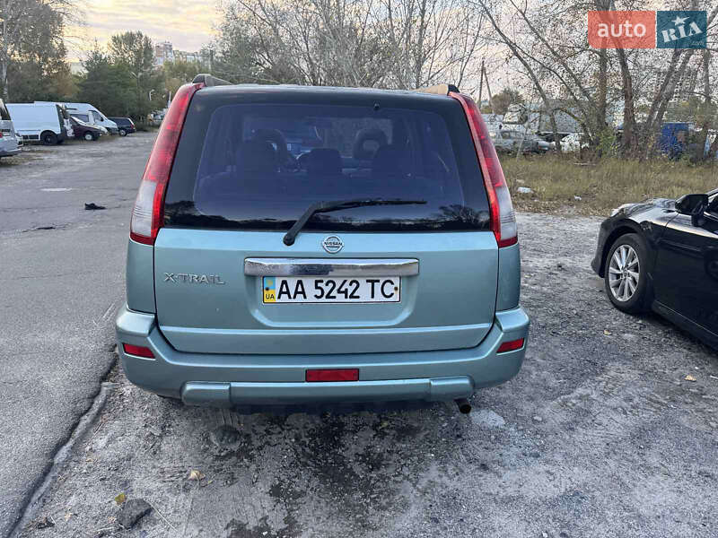 Внедорожник / Кроссовер Nissan X-Trail 2003 в Чернигове