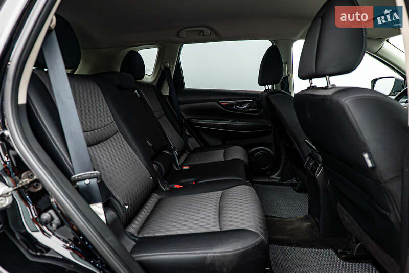 Позашляховик / Кросовер Nissan X-Trail 2018 в Києві фото 22 Позашляховик / Кросовер Nissan X-Trail 2018 в Києві