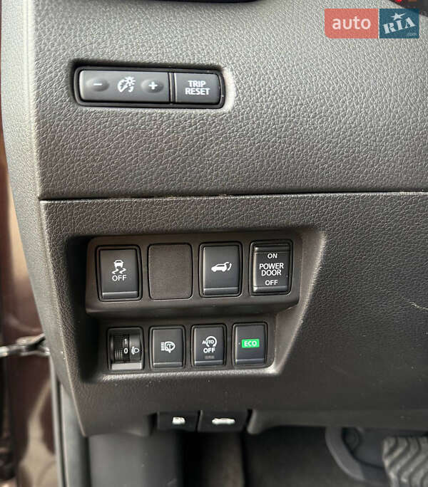 Внедорожник / Кроссовер Nissan X-Trail 2020 в Днепре фото 35 Внедорожник / Кроссовер Nissan X-Trail 2020 в Днепре