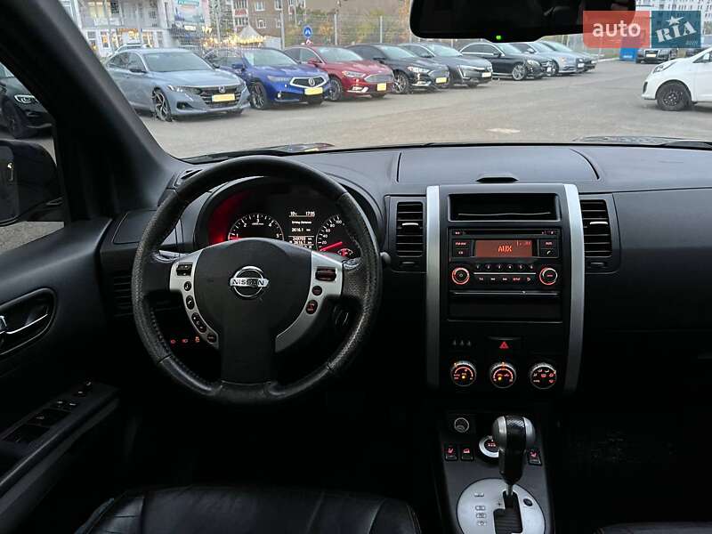 Внедорожник / Кроссовер Nissan X-Trail 2014 в Киеве фото 14 Внедорожник / Кроссовер Nissan X-Trail 2014 в Киеве