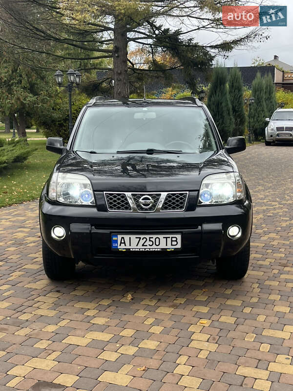 Позашляховик / Кросовер Nissan X-Trail 2004 в Броварах