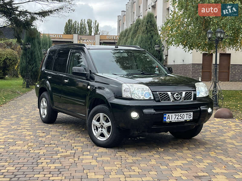 Позашляховик / Кросовер Nissan X-Trail 2004 в Броварах