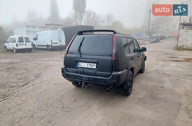 Внедорожник / Кроссовер Nissan X-Trail 2004 в Киеве