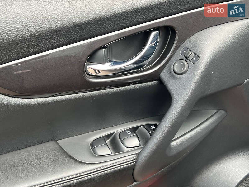 Позашляховик / Кросовер Nissan X-Trail 2021 в Києві