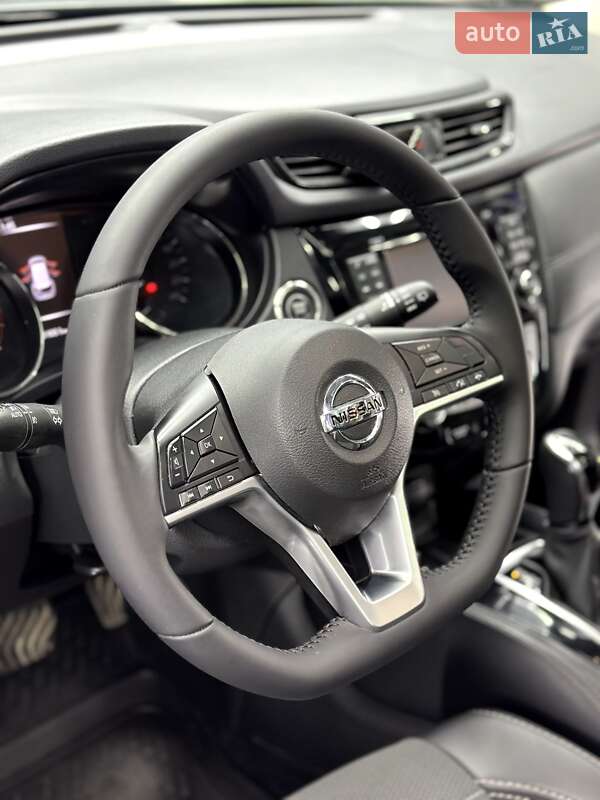 Внедорожник / Кроссовер Nissan X-Trail 2017 в Тернополе