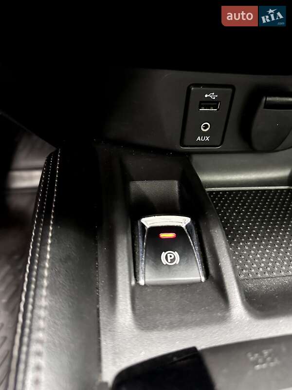 Внедорожник / Кроссовер Nissan X-Trail 2017 в Тернополе