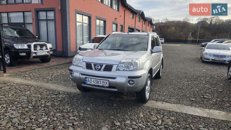 Внедорожник / Кроссовер Nissan X-Trail 2004 в Тячеве фото 15 Внедорожник / Кроссовер Nissan X-Trail 2004 в Тячеве