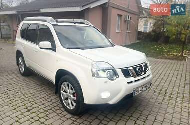 Внедорожник / Кроссовер Nissan X-Trail 2012 в Хороле