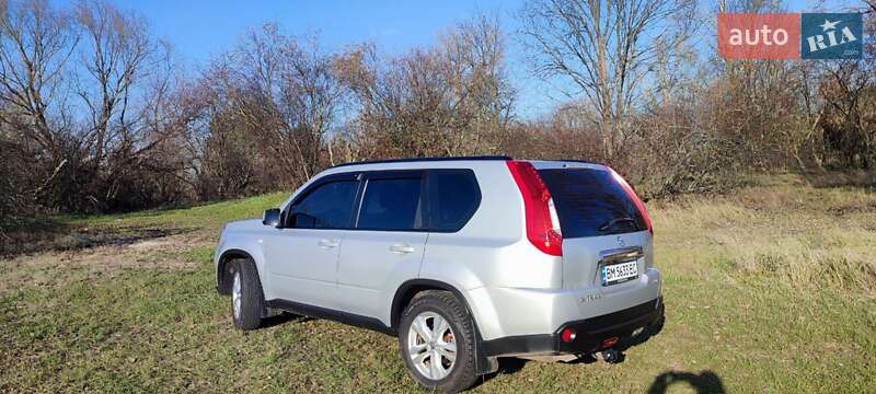 Внедорожник / Кроссовер Nissan X-Trail 2013 в Десне фото Внедорожник / Кроссовер Nissan X-Trail 2013 в Десне