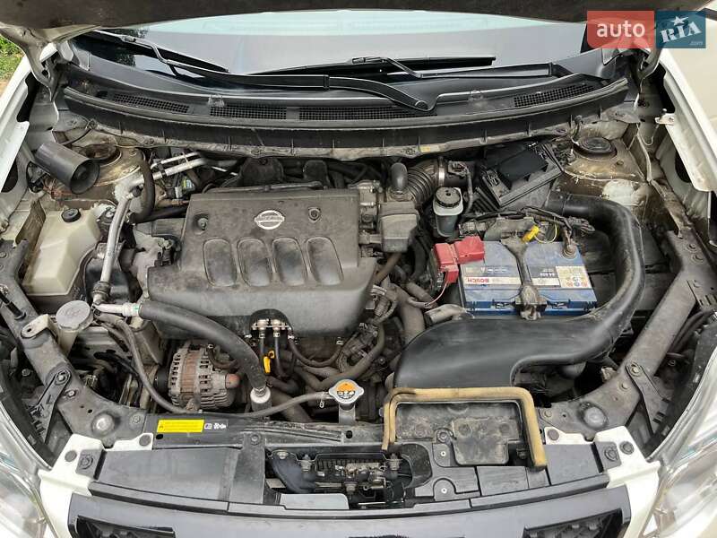 Внедорожник / Кроссовер Nissan X-Trail 2012 в Обухове