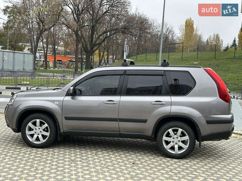 Внедорожник / Кроссовер Nissan X-Trail 2012 в Харькове