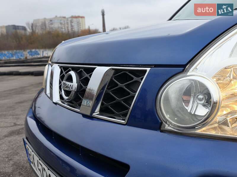 Позашляховик / Кросовер Nissan X-Trail 2007 в Хмельницькому