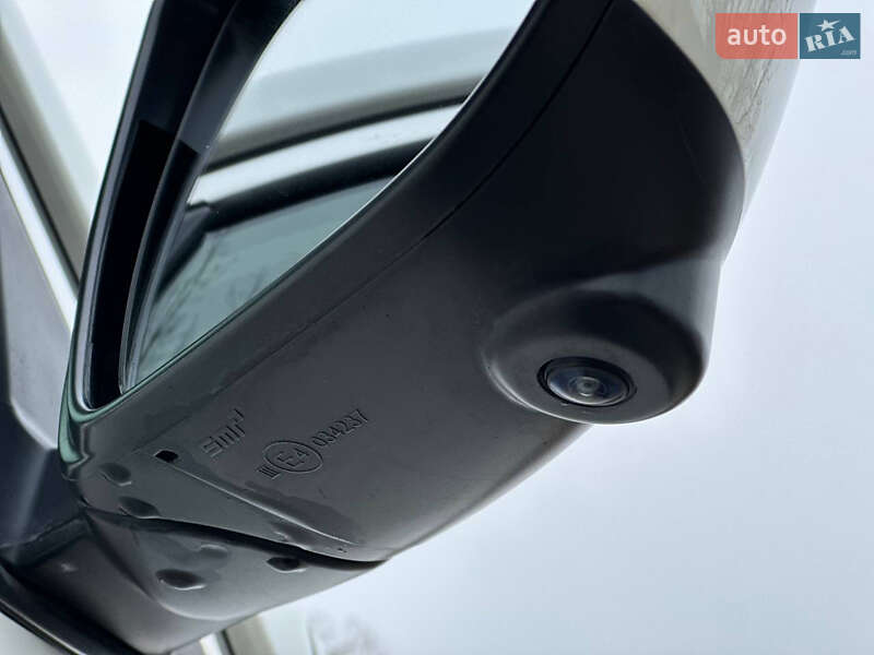 Внедорожник / Кроссовер Nissan X-Trail 2017 в Дрогобыче