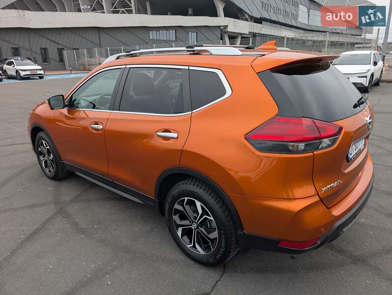 Внедорожник / Кроссовер Nissan X-Trail 2018 в Львове