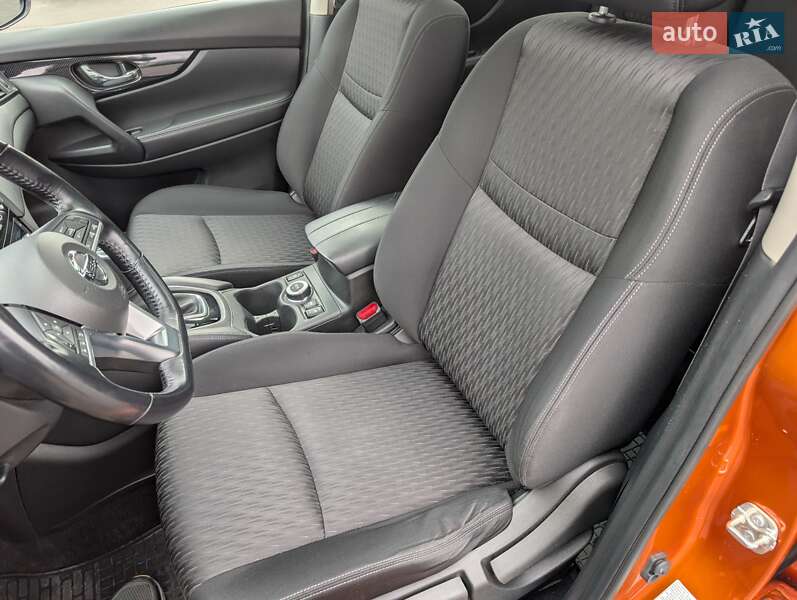 Внедорожник / Кроссовер Nissan X-Trail 2018 в Львове