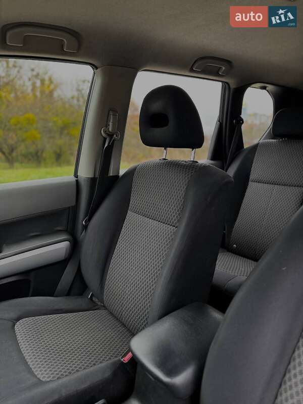 Внедорожник / Кроссовер Nissan X-Trail 2007 в Ровно фото 27 Внедорожник / Кроссовер Nissan X-Trail 2007 в Ровно