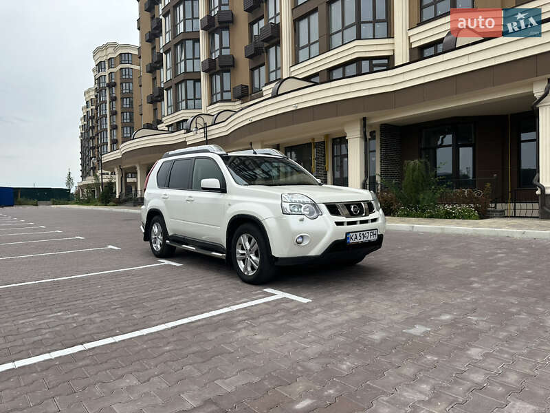 Внедорожник / Кроссовер Nissan X-Trail 2013 в Киеве фото 2 Внедорожник / Кроссовер Nissan X-Trail 2013 в Киеве