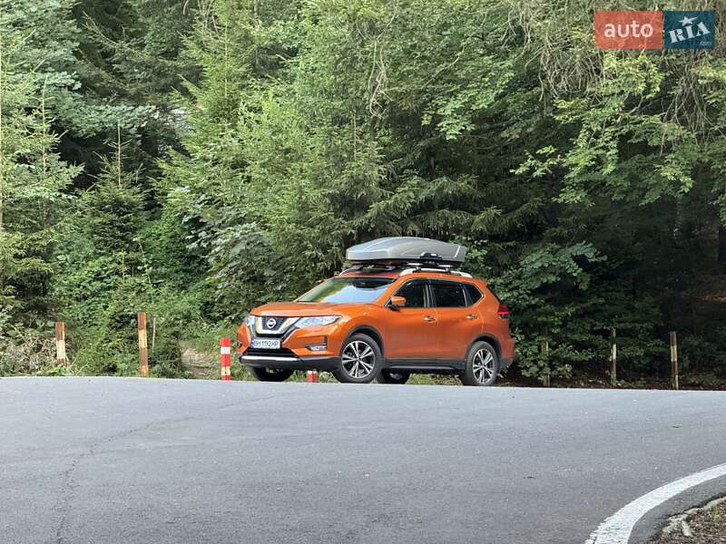 Позашляховик / Кросовер Nissan X-Trail 2017 в Одесі