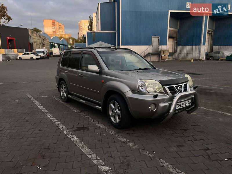 Внедорожник / Кроссовер Nissan X-Trail 2003 в Одессе