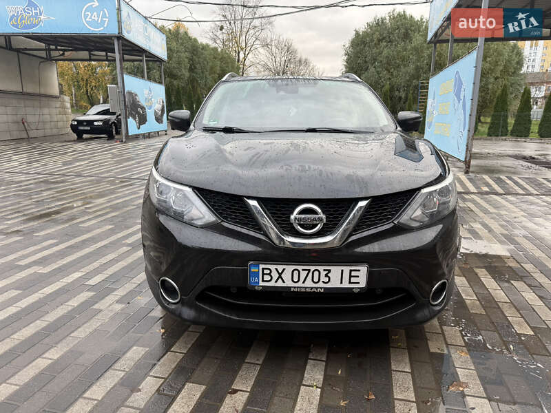 Позашляховик / Кросовер Nissan X-Trail 2015 в Старокостянтинові