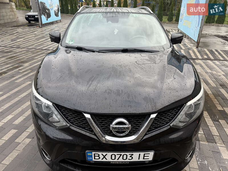 Позашляховик / Кросовер Nissan X-Trail 2015 в Старокостянтинові