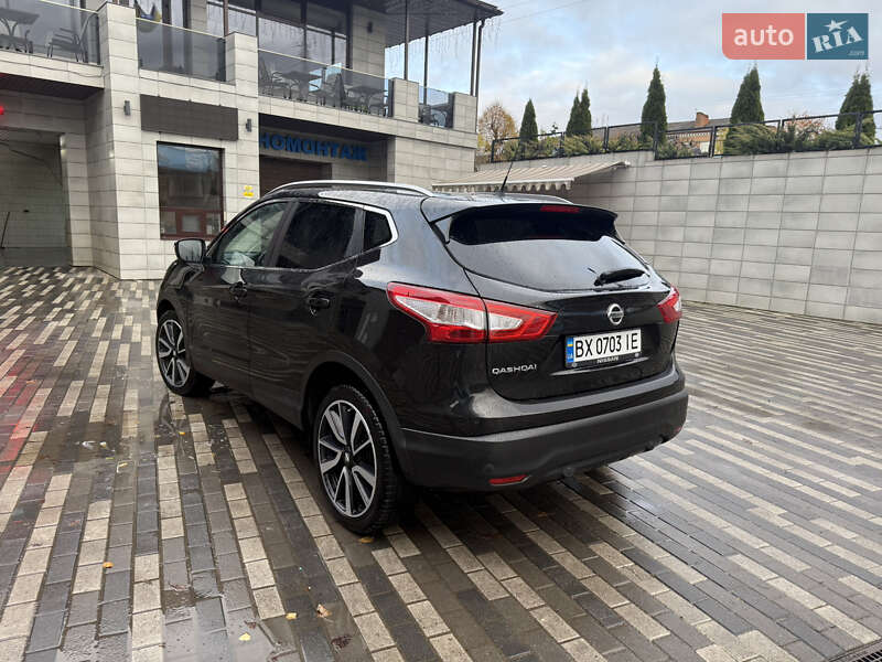 Позашляховик / Кросовер Nissan X-Trail 2015 в Старокостянтинові