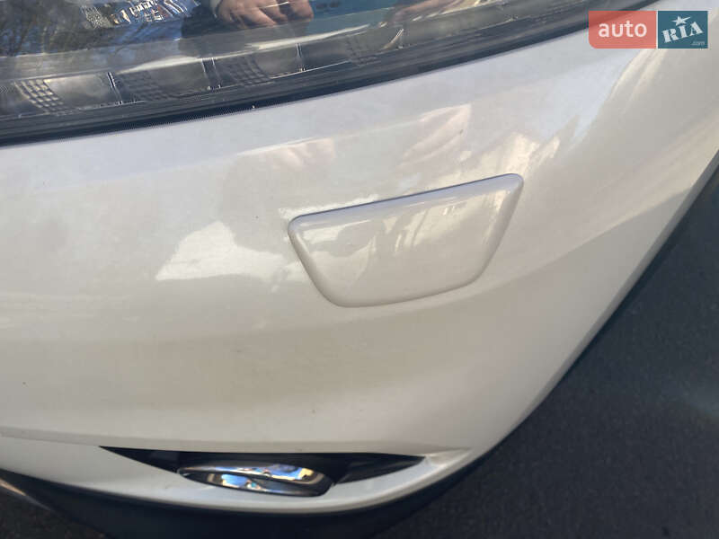 Внедорожник / Кроссовер Nissan X-Trail 2017 в Львове