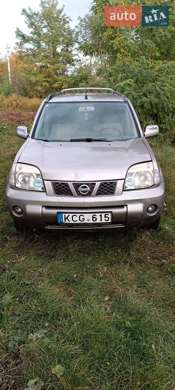 Внедорожник / Кроссовер Nissan X-Trail 2005 в Чорткове