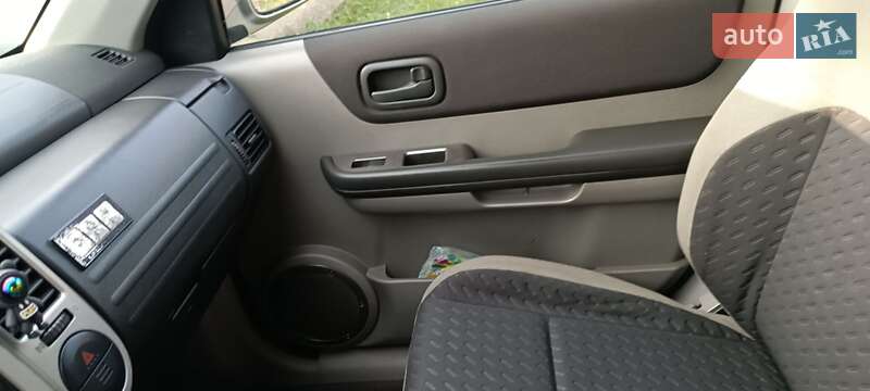 Внедорожник / Кроссовер Nissan X-Trail 2005 в Чорткове