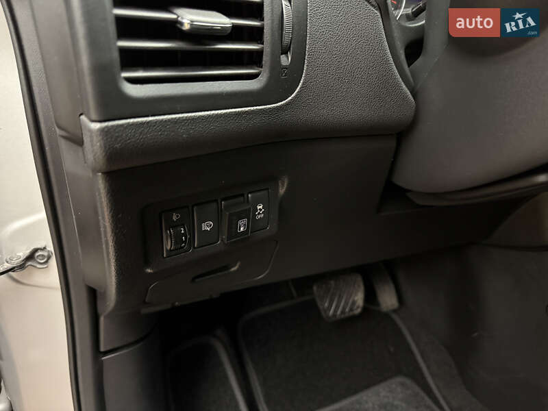 Внедорожник / Кроссовер Nissan X-Trail 2011 в Киеве фото 64 Внедорожник / Кроссовер Nissan X-Trail 2011 в Киеве