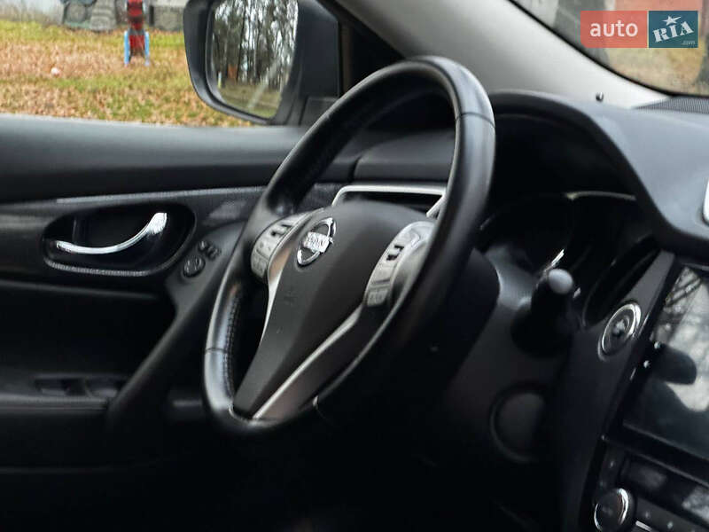 Внедорожник / Кроссовер Nissan X-Trail 2017 в Ахтырке