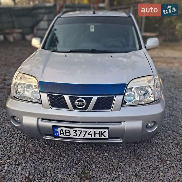 Позашляховик / Кросовер Nissan X-Trail 2006 в Могилів-Подільському