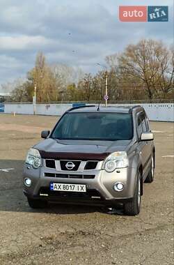 Позашляховик / Кросовер Nissan X-Trail 2011 в Києві