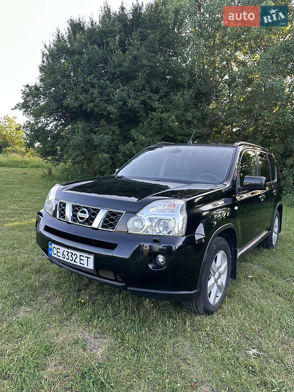 Внедорожник / Кроссовер Nissan X-Trail 2008 в Черновцах