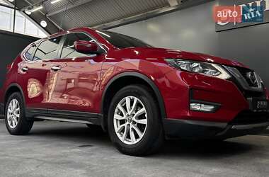 Внедорожник / Кроссовер Nissan X-Trail 2018 в Киеве