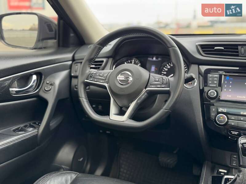 Позашляховик / Кросовер Nissan X-Trail 2017 в Києві фото 28 Позашляховик / Кросовер Nissan X-Trail 2017 в Києві