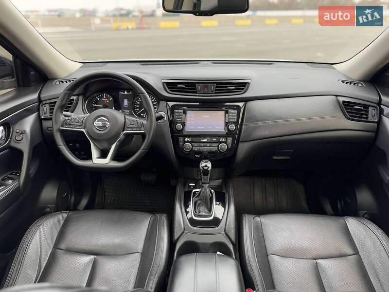 Позашляховик / Кросовер Nissan X-Trail 2017 в Києві фото 31 Позашляховик / Кросовер Nissan X-Trail 2017 в Києві