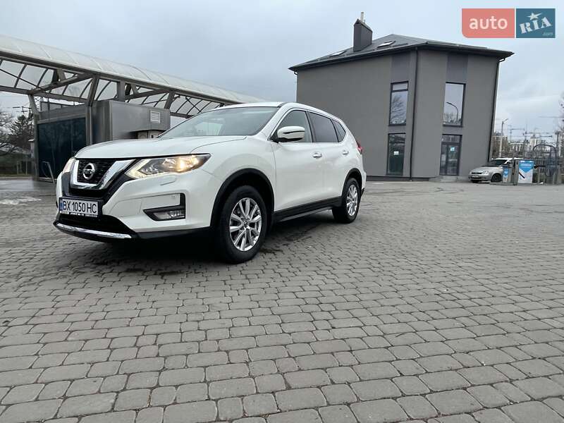 Внедорожник / Кроссовер Nissan X-Trail 2021 в Львове