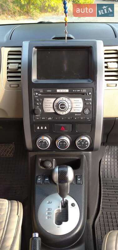 Внедорожник / Кроссовер Nissan X-Trail 2008 в Чугуеве