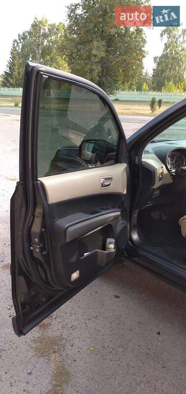 Внедорожник / Кроссовер Nissan X-Trail 2008 в Чугуеве