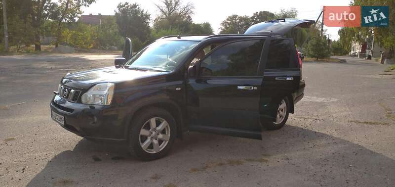 Внедорожник / Кроссовер Nissan X-Trail 2008 в Чугуеве