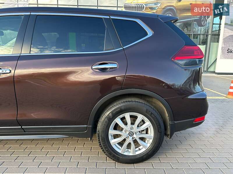 Внедорожник / Кроссовер Nissan X-Trail 2020 в Виннице
