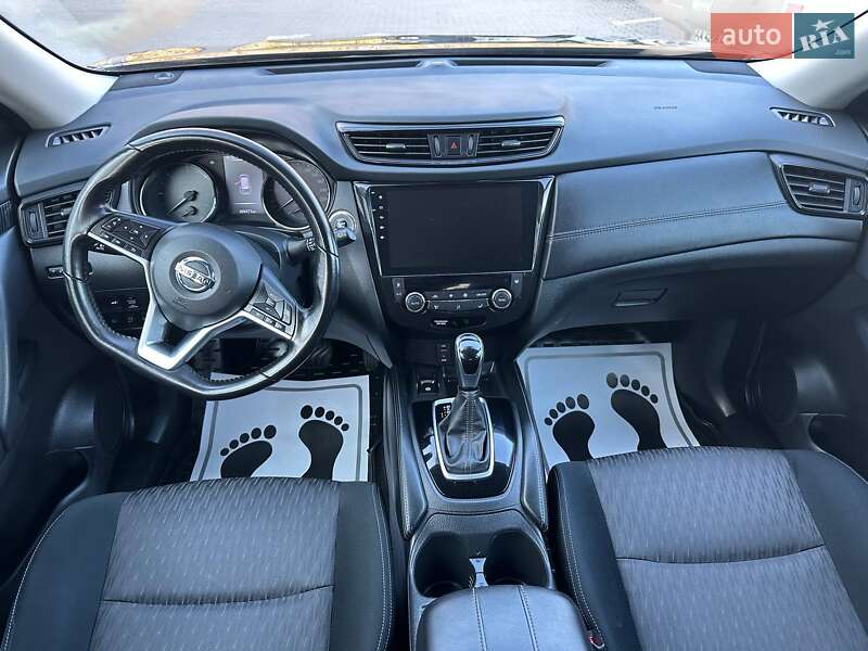 Внедорожник / Кроссовер Nissan X-Trail 2020 в Виннице