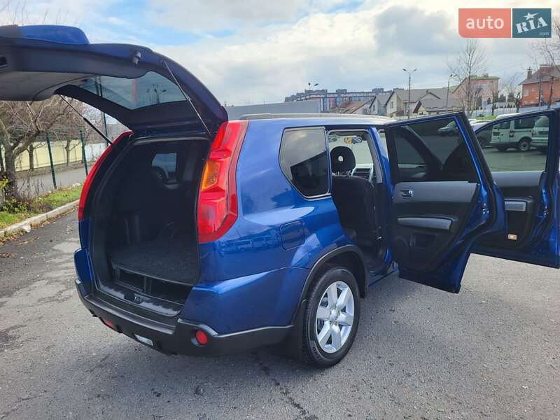 Внедорожник / Кроссовер Nissan X-Trail 2007 в Хмельницком