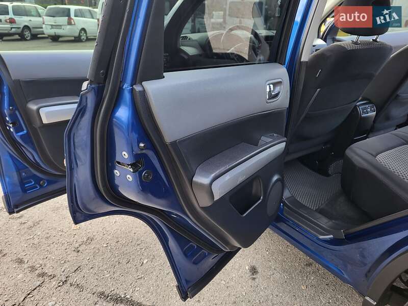 Внедорожник / Кроссовер Nissan X-Trail 2007 в Хмельницком