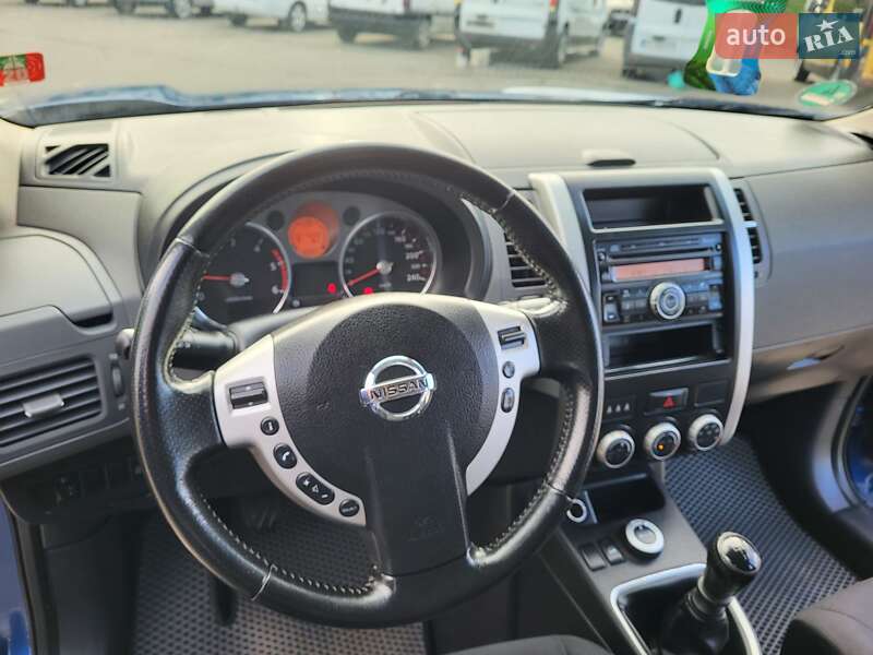 Внедорожник / Кроссовер Nissan X-Trail 2007 в Хмельницком