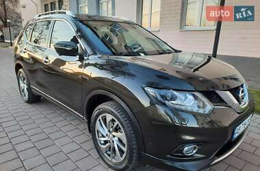 Внедорожник / Кроссовер Nissan X-Trail 2016 в Виннице