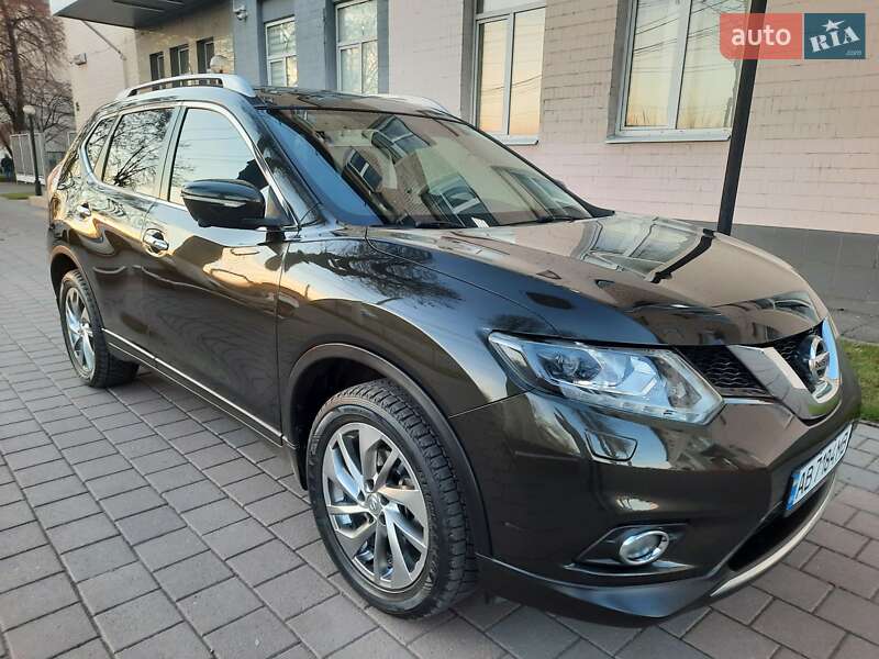 Внедорожник / Кроссовер Nissan X-Trail 2016 в Виннице