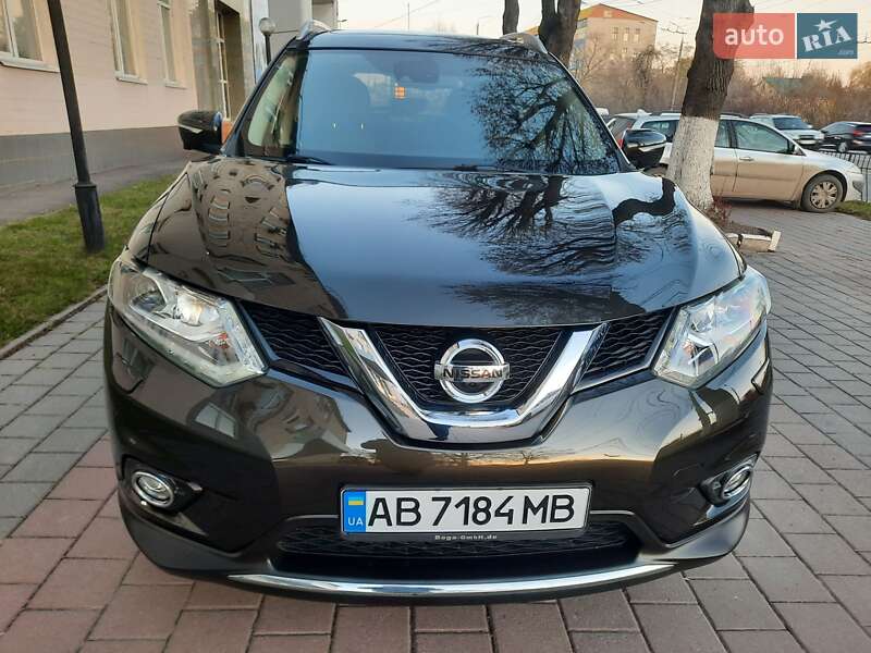 Внедорожник / Кроссовер Nissan X-Trail 2016 в Виннице